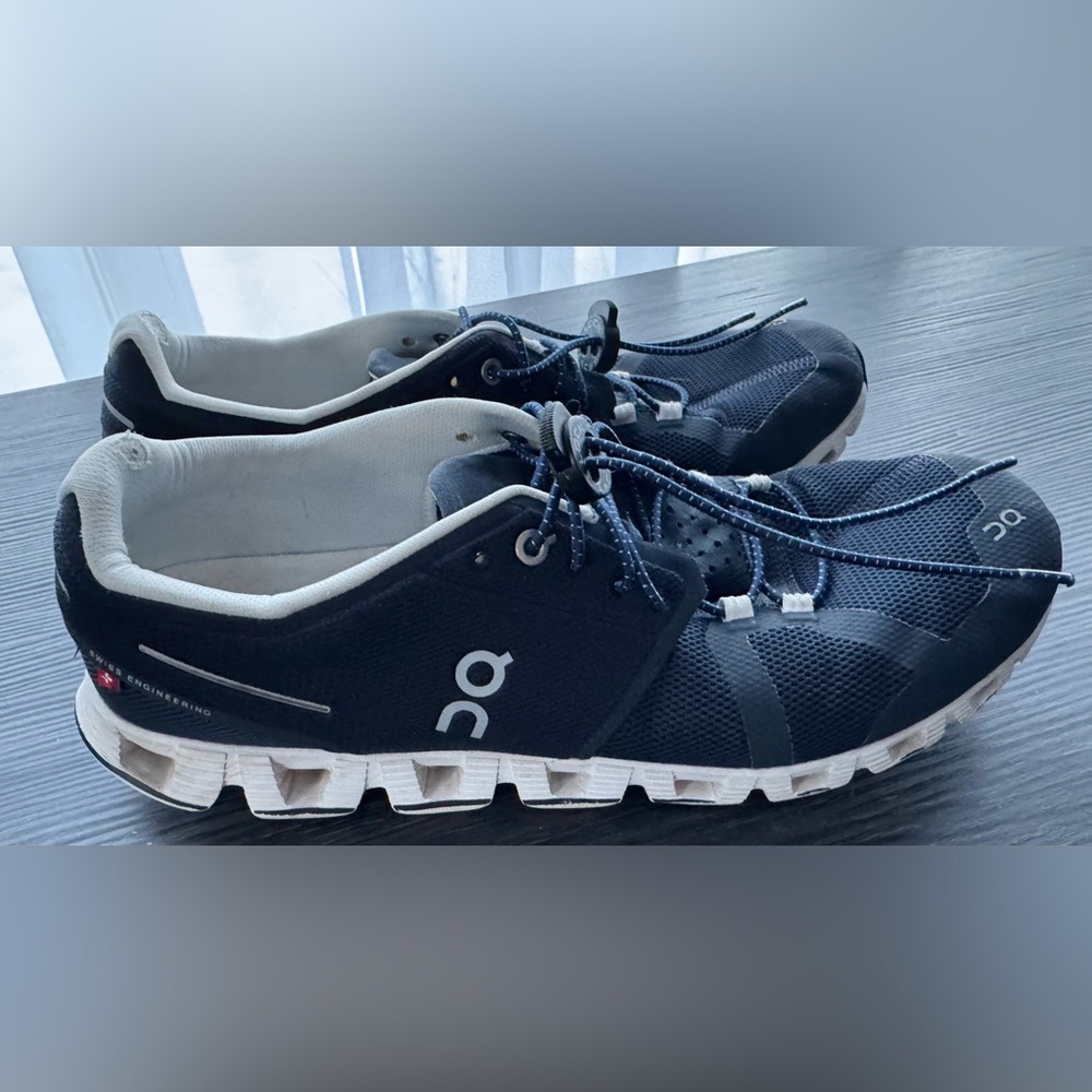 On Cloud 5 Running Shoes Mens Size 10,5 Navy Blue White Athletic Gym Sneakers - Picture 5 of 9